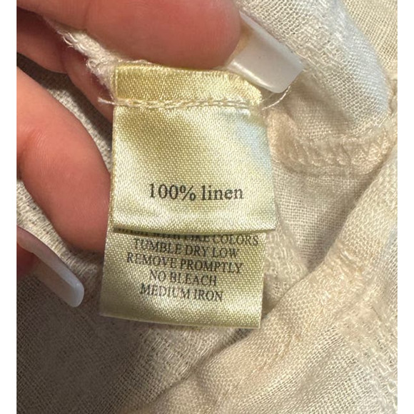 Dylan Sleeveless Cream Top Women Linen V-Neck Summer Blouse - Picture 5 of 7